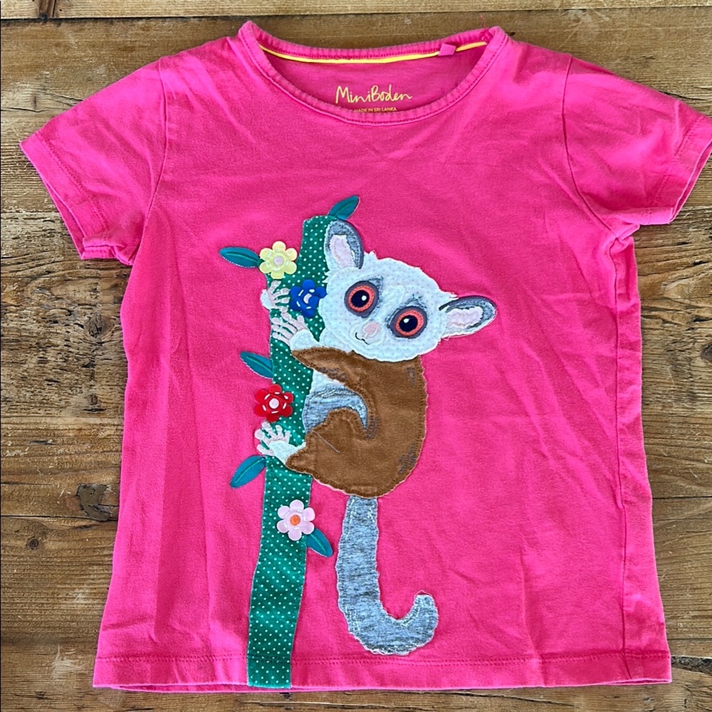 Mini Boden Pink Kids T-Shirt with Lemur Design